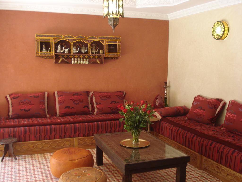 Riad Janoub Tiznit Buitenkant foto